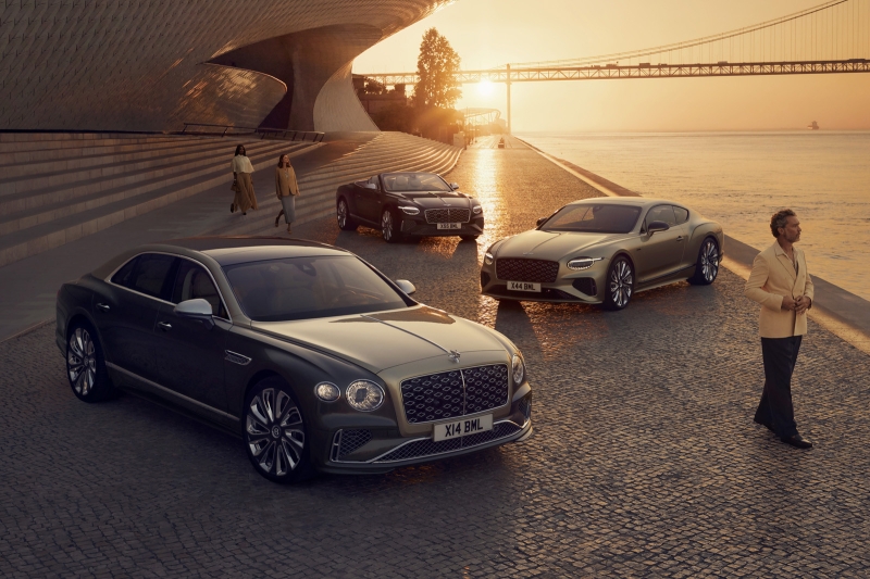 Bentley обновил линейку Mulliner: Flying Spur, Continental GT и GTC получили необычный декор