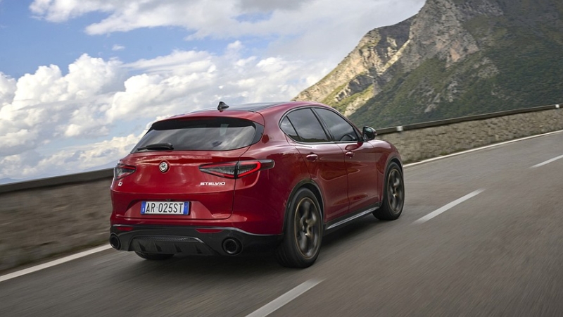 Alfa Romeo подготовила спецверсии Tonale, Stelvio и Giulia