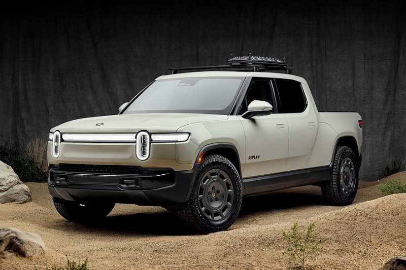 Внедорожник Rivian R1S и пикап Rivian R1T обзавелись спецверсиями для пустыни