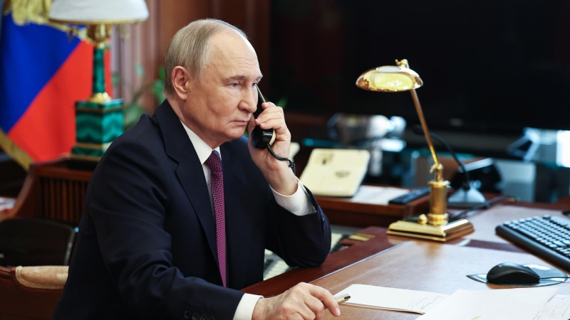 В Кремле подтвердили проведение телефонного разговора Путина и Алиева