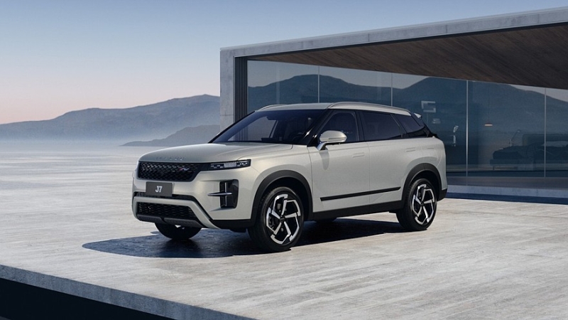 Jaecoo готовит новую версию кроссовера J7 для российского рынка