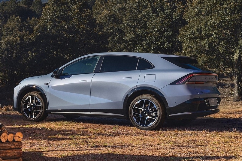 Кроссовер Xpeng G7: к старту продаж готовится более доступная версия