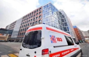 Легкий «флирт». Инфекционист рассказал, правда ли страшна новая «корона»