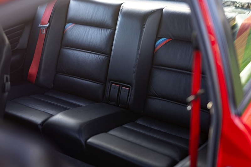 Редкий BMW M3 Sport Evolution 1990 года в идеальном состоянии продадут на аукционе