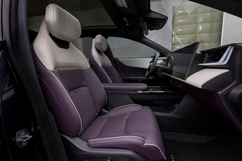 Кроссовер Mazda CX-6e на платформе Changan: официальная премьера