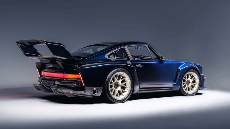 Крутой инжиниринг и немного магии: первый Singer DLS Turbo получил имя «Колдун»