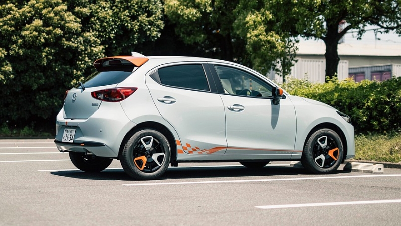 Mazda2 и CX-3 готовятся окончательно покинуть конвейер