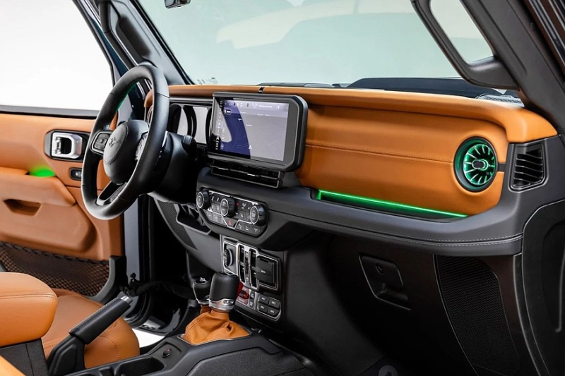 Новый Rezvani Tank полностью рассекречен: прежний «донор» и пересмотренная техника