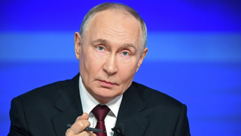 Путин проведет встречу по вопросам на прямой линии