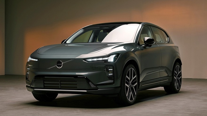 Volvo EX60: без дверных ручек, до 810 км на одной зарядке, сразу есть версия Cross Country