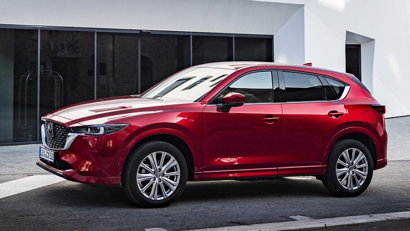 Авторынок РФ в январе 2026 года: в первую десятку вернулся кроссовер Mazda CX-5