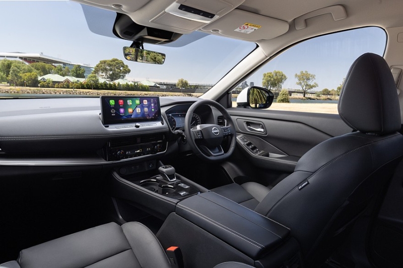 Ещё один обновлённый Nissan X-Trail: без спецверсий, зато моторная гамма – шире