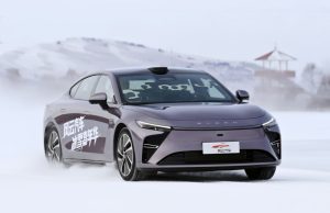 Гибридный седан Exeed Exlantix ES успешно прошёл зимние тесты