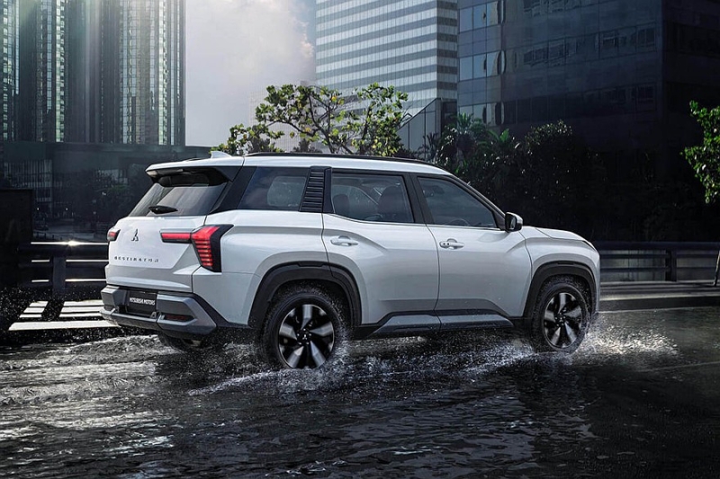 Трёхрядный кроссовер Mitsubishi Destinator появился в ещё одном регионе